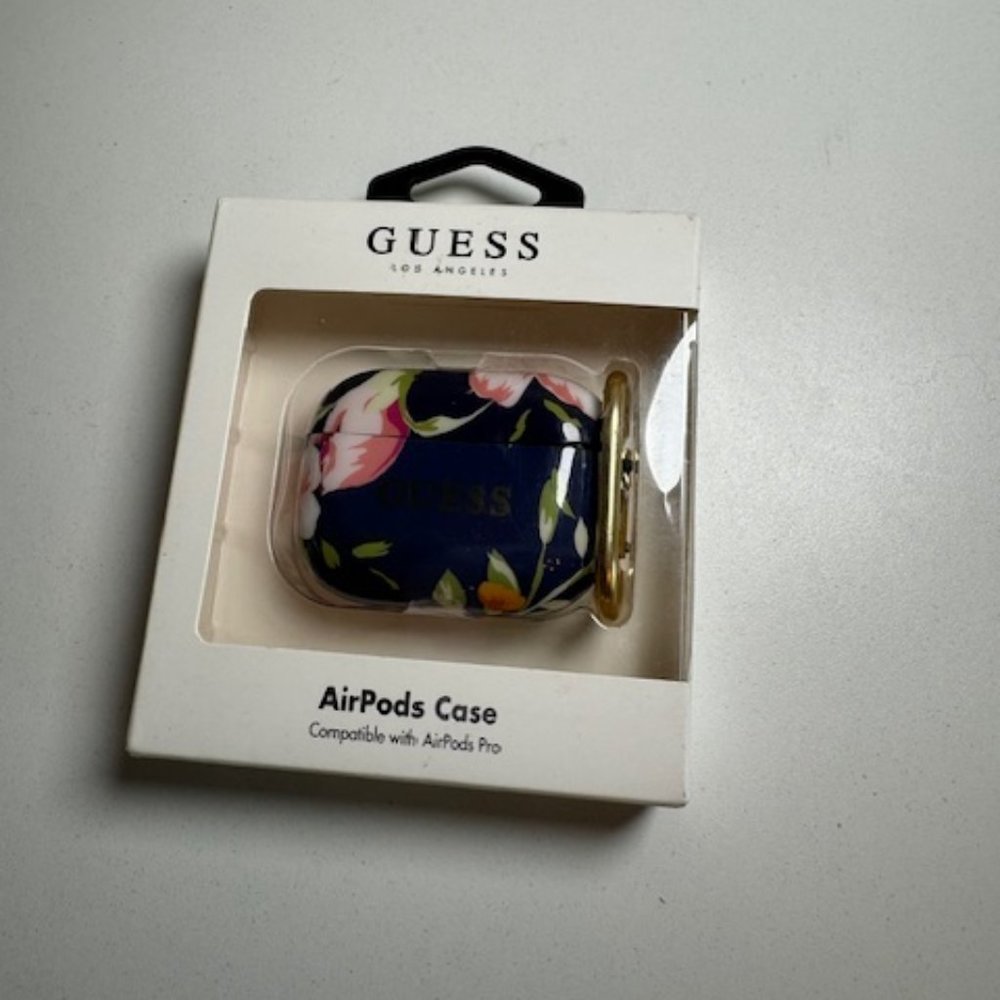 Guess Los Angeles Floral Airpods Case Compatible With Airpods/Airpods 2  NAVY